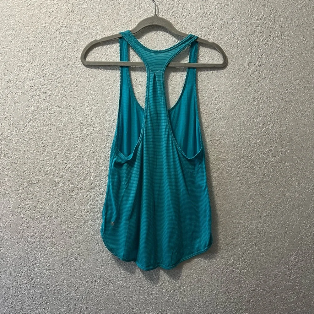 Lululemon Women Tank Top Racerback Blue Stripe 105 F Singlet Light Luon